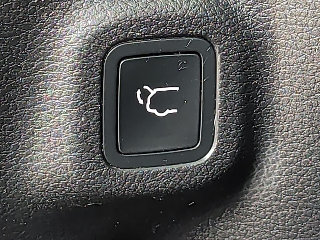 2018 Jeep Compass Latitude Worcester MA