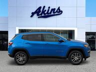 2018 Jeep Compass Latitude w/Sun/Wheel Pkg Winder GA 2018 Jeep Compass Latitude w/Sun/Wheel Pkg Winder GA