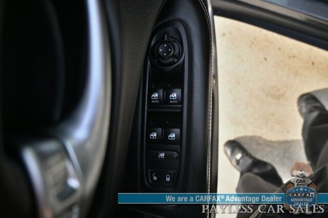 2018 Jeep Compass Sport / 4X4 / 2.4L I4 / 6-Spd Manual / Premium Cloth Seats / Bluetooth / USB & AUX Input / Back Up Camera / Push Button Start / Air Conditioning / Cruise Control / Tow Pkg / New Tires / 31 MPG Anchorage AK