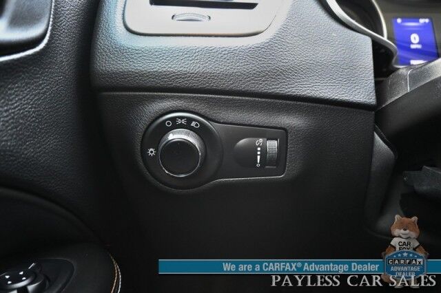 2018 Jeep Compass Sport / 4X4 / 2.4L I4 / 6-Spd Manual / Premium Cloth Seats / Bluetooth / USB & AUX Input / Back Up Camera / Push Button Start / Air Conditioning / Cruise Control / Tow Pkg / New Tires / 31 MPG Anchorage AK