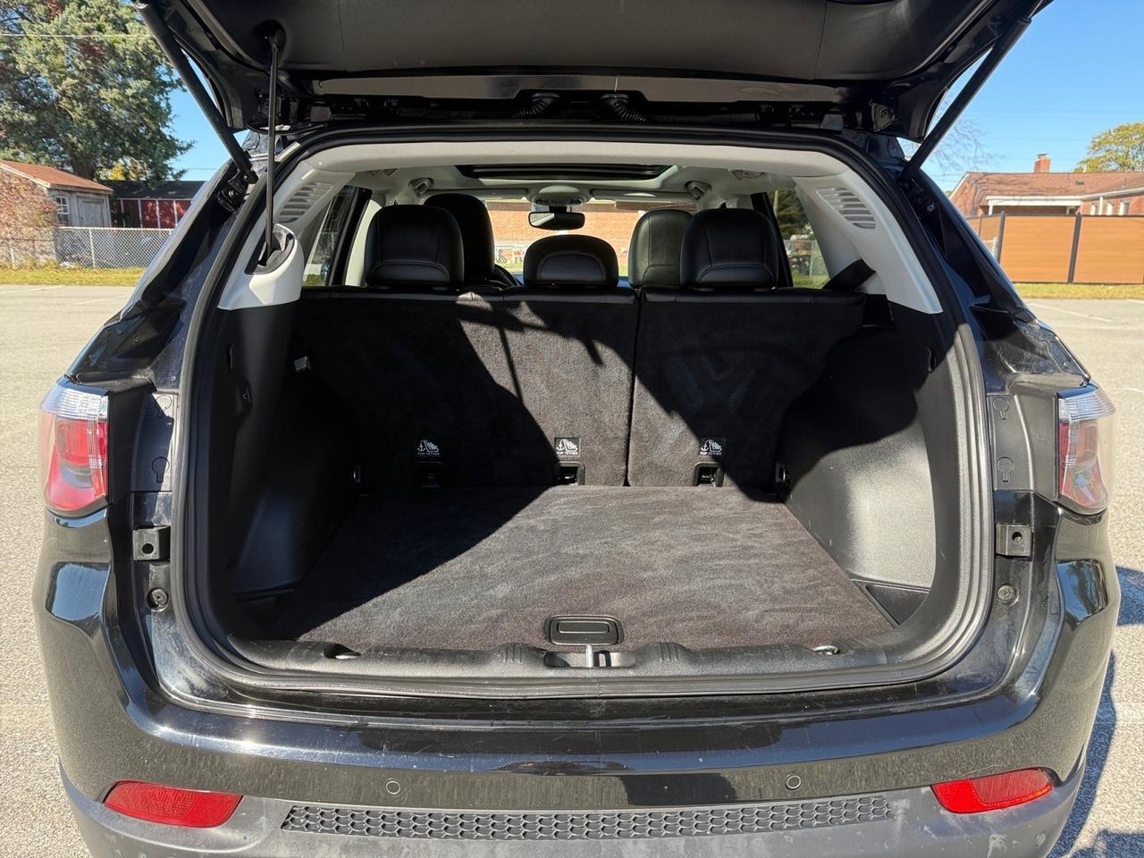 2018 Jeep Compass Trail hawk, RED TOW HOOKS, BACKUP CAMERA, PUSH BUTTON START, APPLE CARPLAY/ANDROID AUTO, HEATED STEERING WHEEL, NAVIGATION, MOONROOF, POWER LIFTGATE, COME AND TEST DRIVE THIS JEEP COMPASS TODAY! Norfolk VA