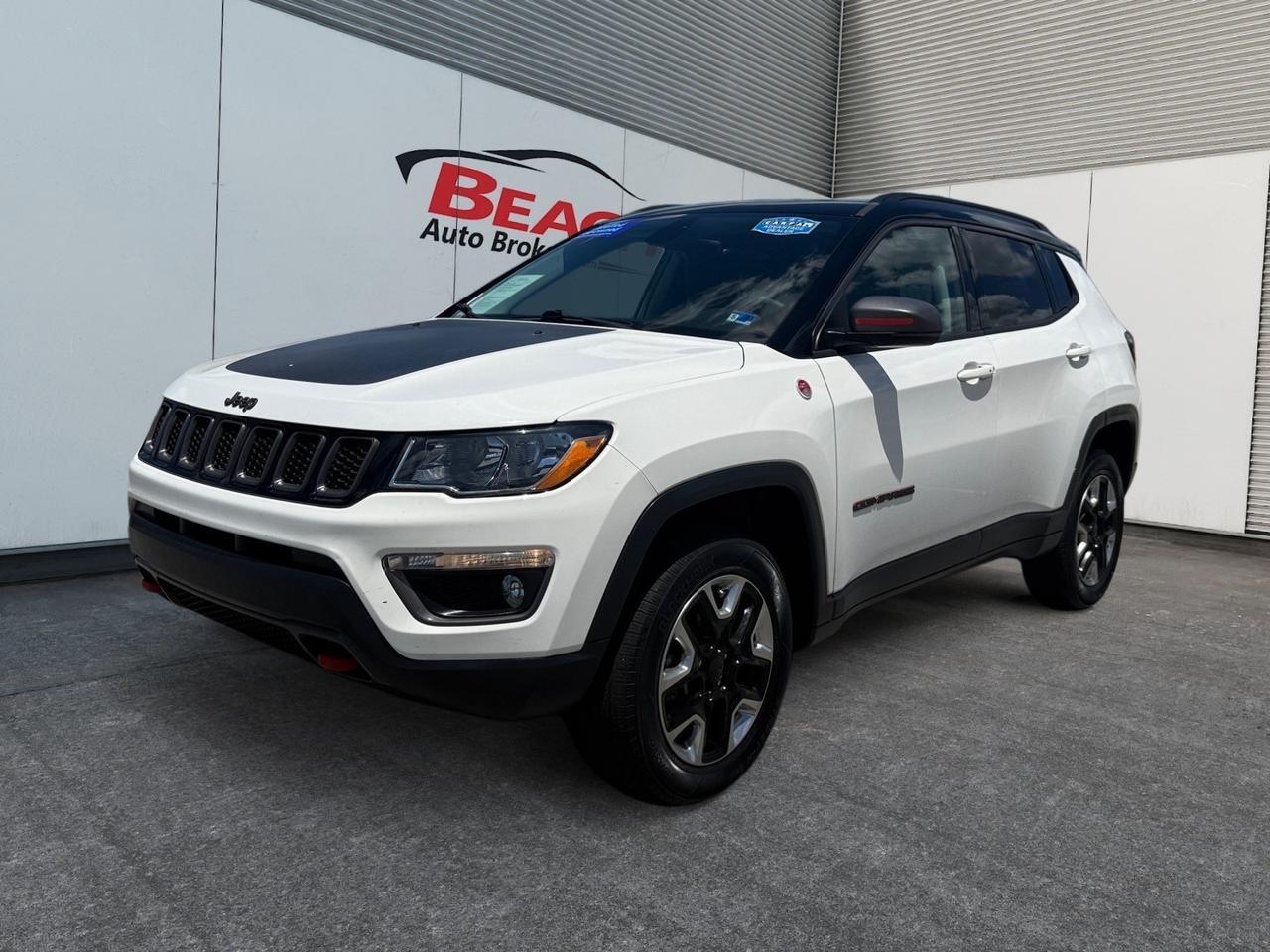 2018 Jeep Compass Trailhawk, MOONROOF, TOW PACKAGE, REMOTE START, BLUETOOTH, NAVIGATION, TOW HOOKS, POWER/HEATED MIRRORS, BACKUP CAMERA, CLEAN CARFAX, ONLY 1 OWNER!