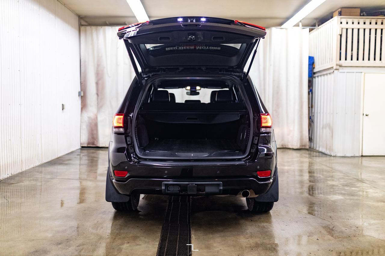 2018 Jeep Grand Cherokee 4x4 Altitude IV Leather Nav Bcam Red Deer AB