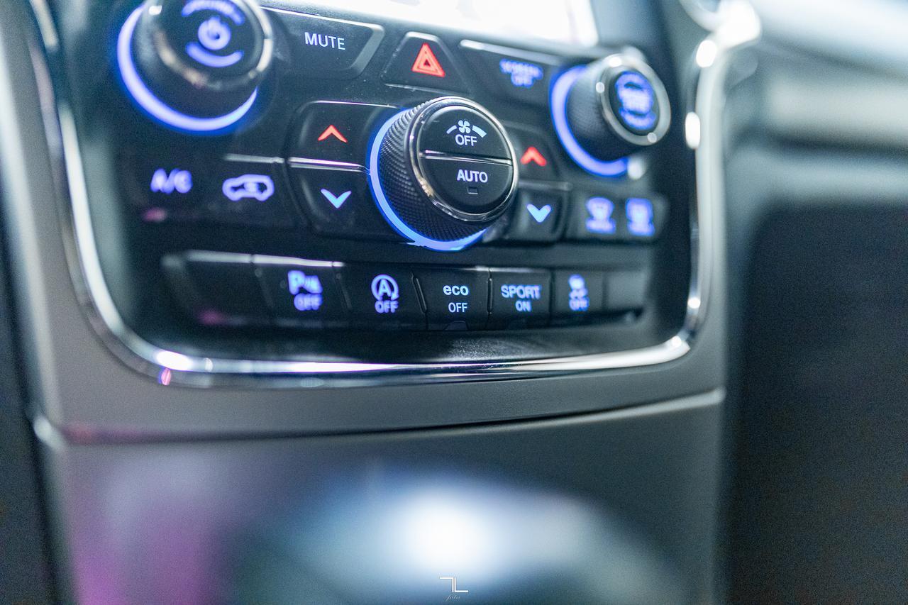 2018 Jeep Grand Cherokee 4x4 Altitude IV Leather Nav Bcam Red Deer AB