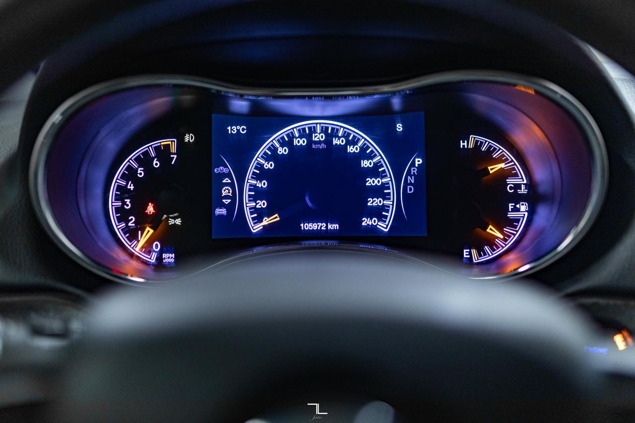 2018 Jeep Grand Cherokee 4x4 Altitude IV Leather Nav Bcam Red Deer AB