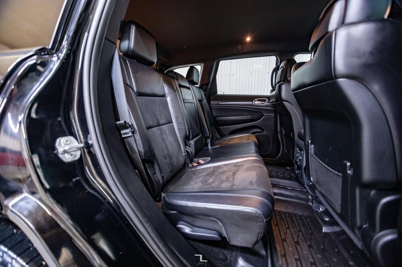 2018 Jeep Grand Cherokee 4x4 Altitude IV Leather Nav Bcam Red Deer AB