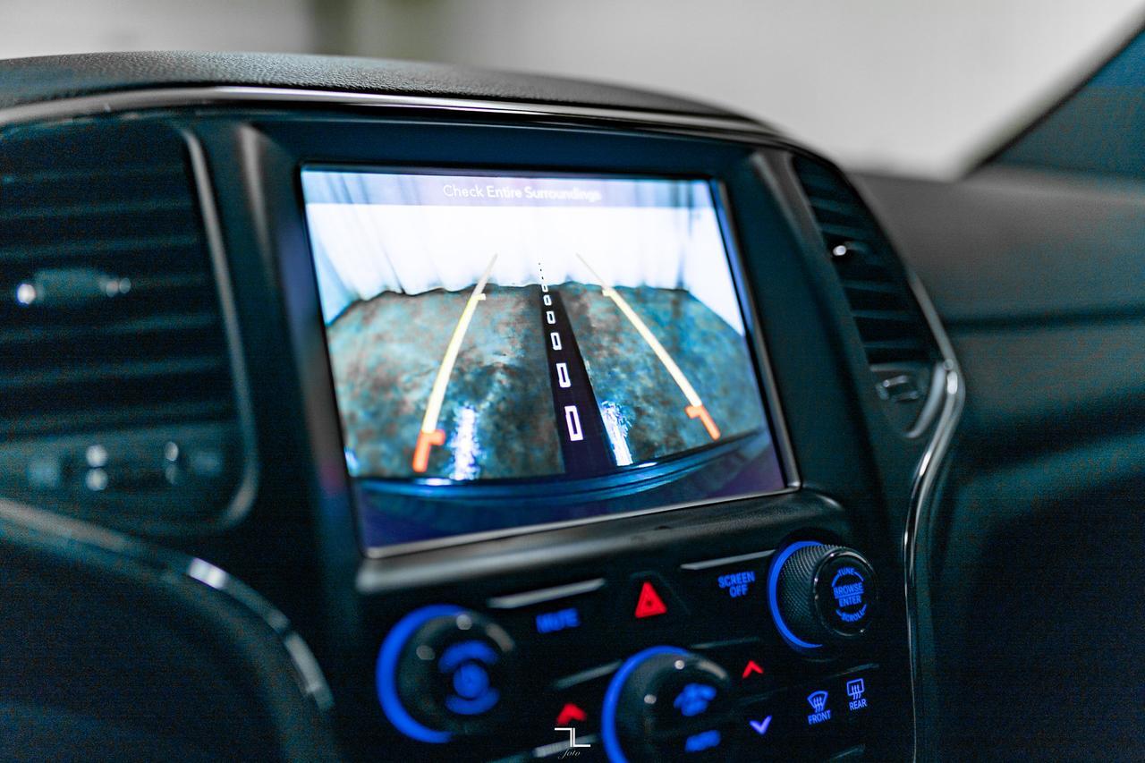 2018 Jeep Grand Cherokee 4x4 Altitude IV Leather Nav Bcam Red Deer AB