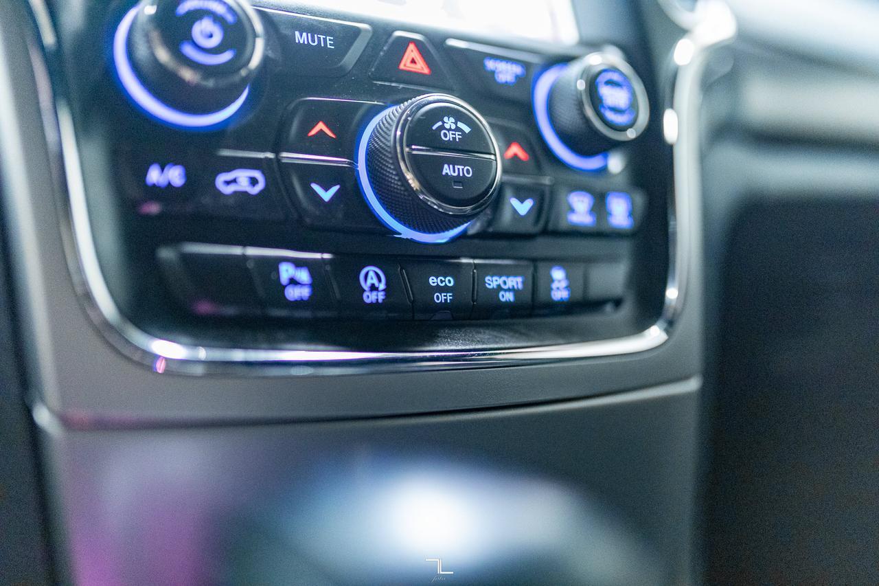 2018 Jeep Grand Cherokee 4x4 Altitude IV Leather Nav Bcam Red Deer AB