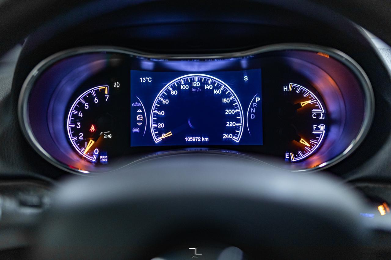 2018 Jeep Grand Cherokee 4x4 Altitude IV Leather Nav Bcam Red Deer AB