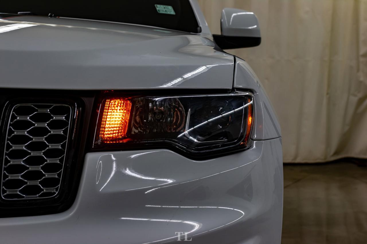 2018 Jeep Grand Cherokee 4x4 Altitude IV Roof Nav BCam Red Deer AB