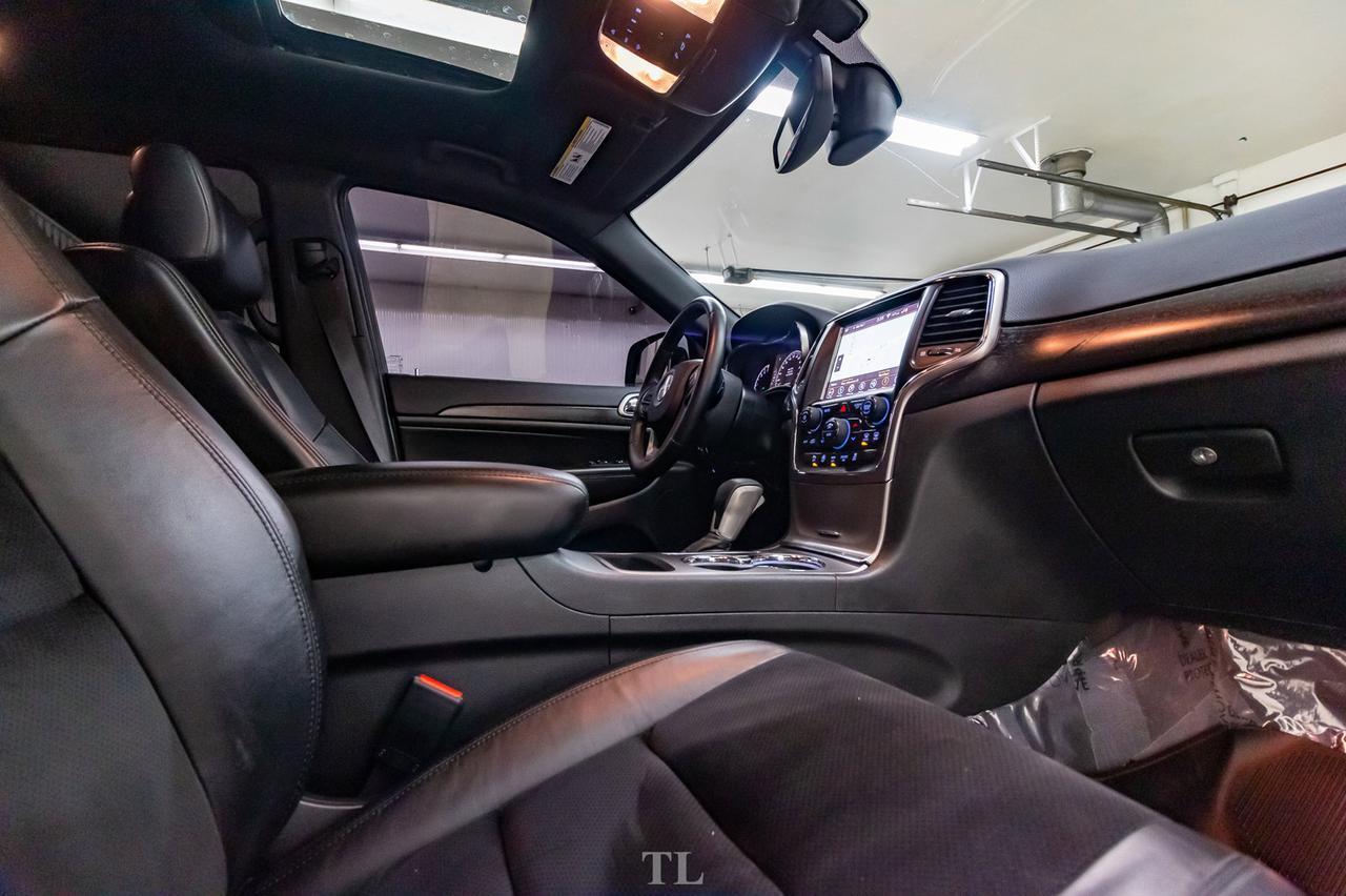 2018 Jeep Grand Cherokee 4x4 Altitude IV Roof Nav BCam Red Deer AB