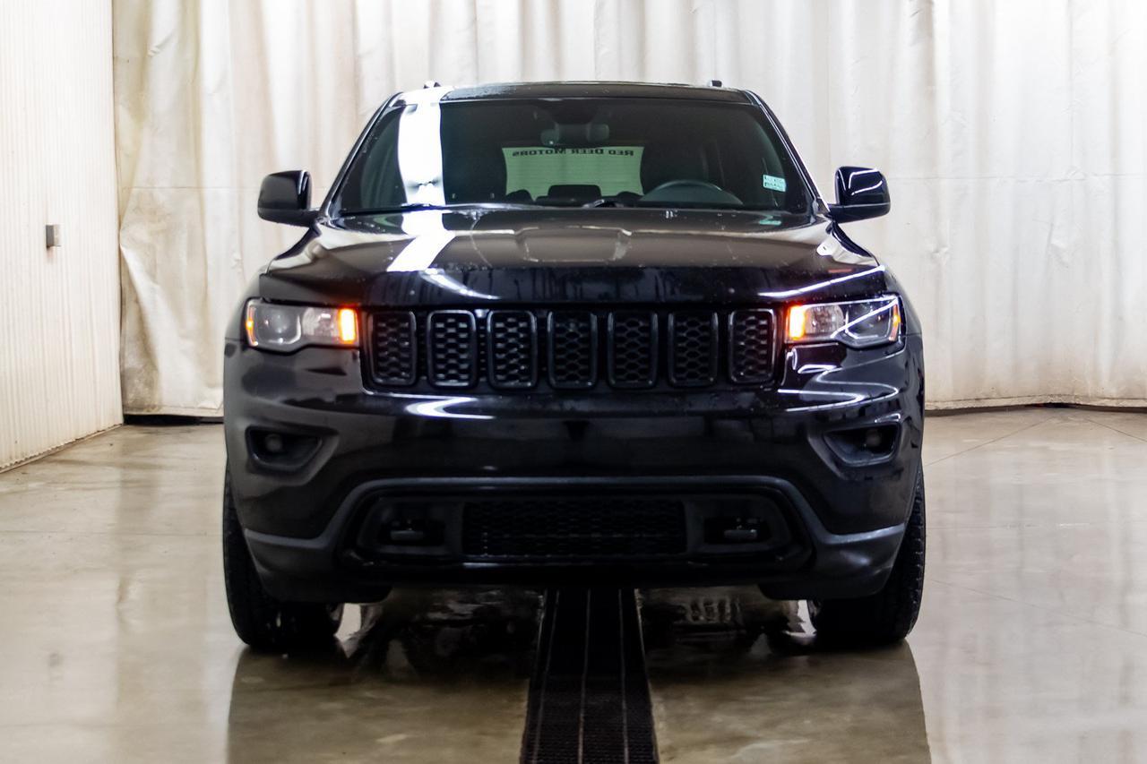 2018 Jeep Grand Cherokee 4x4 Altitude Leather Roof Nav Red Deer AB