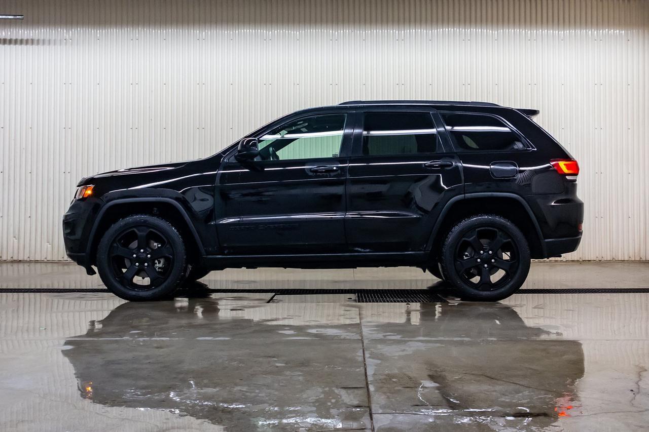 2018 Jeep Grand Cherokee 4x4 Altitude Leather Roof Nav Red Deer AB