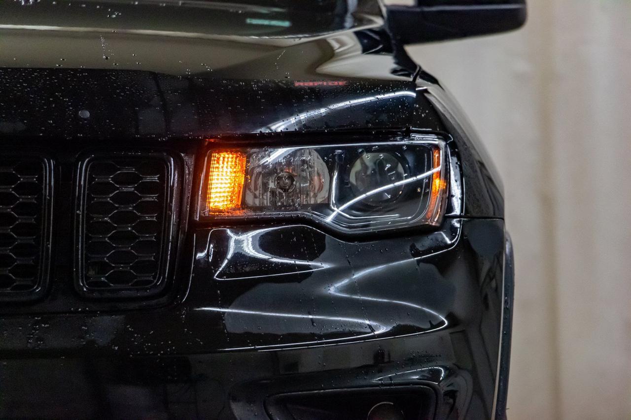 2018 Jeep Grand Cherokee 4x4 Altitude Leather Roof Nav Red Deer AB