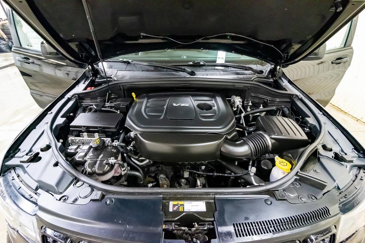 2018 Jeep Grand Cherokee 4x4 Altitude Leather Roof Nav Red Deer AB