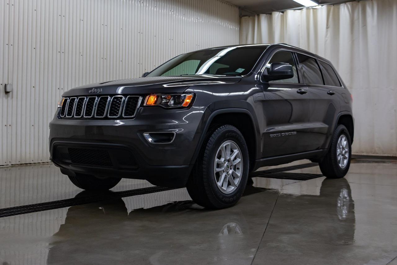 2018 Jeep Grand Cherokee 4x4 Laredo BCam Red Deer AB