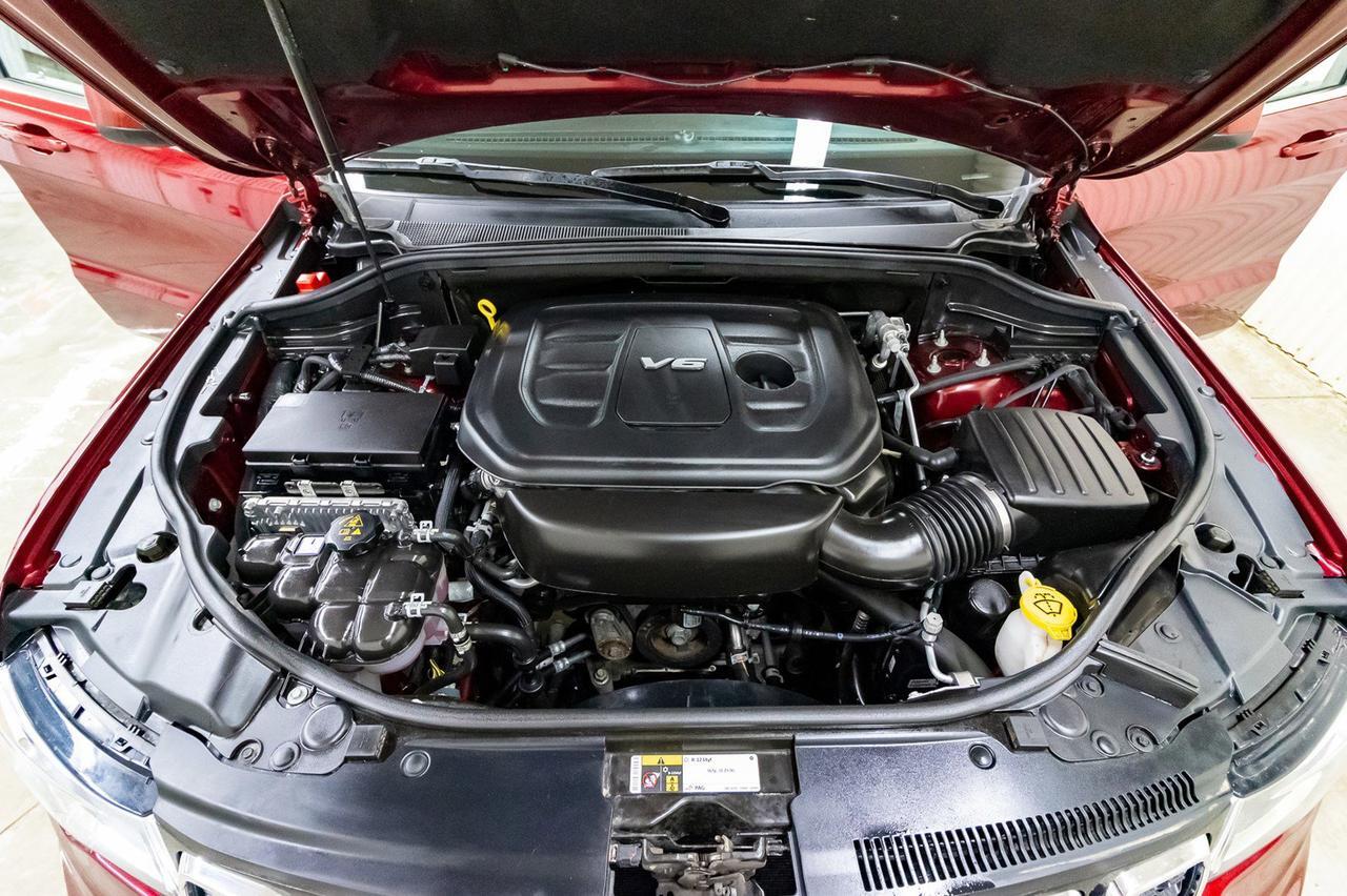 2018 Jeep Grand Cherokee 4x4 Laredo BCam Red Deer AB