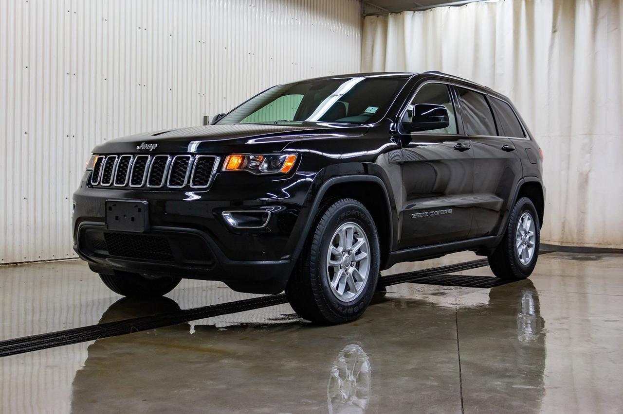 2018 Jeep Grand Cherokee 4x4 Laredo BCam Red Deer AB