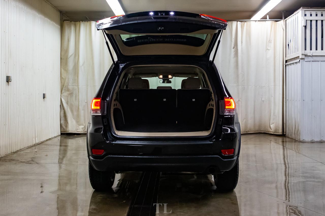 2018 Jeep Grand Cherokee 4x4 Laredo BCam Red Deer AB