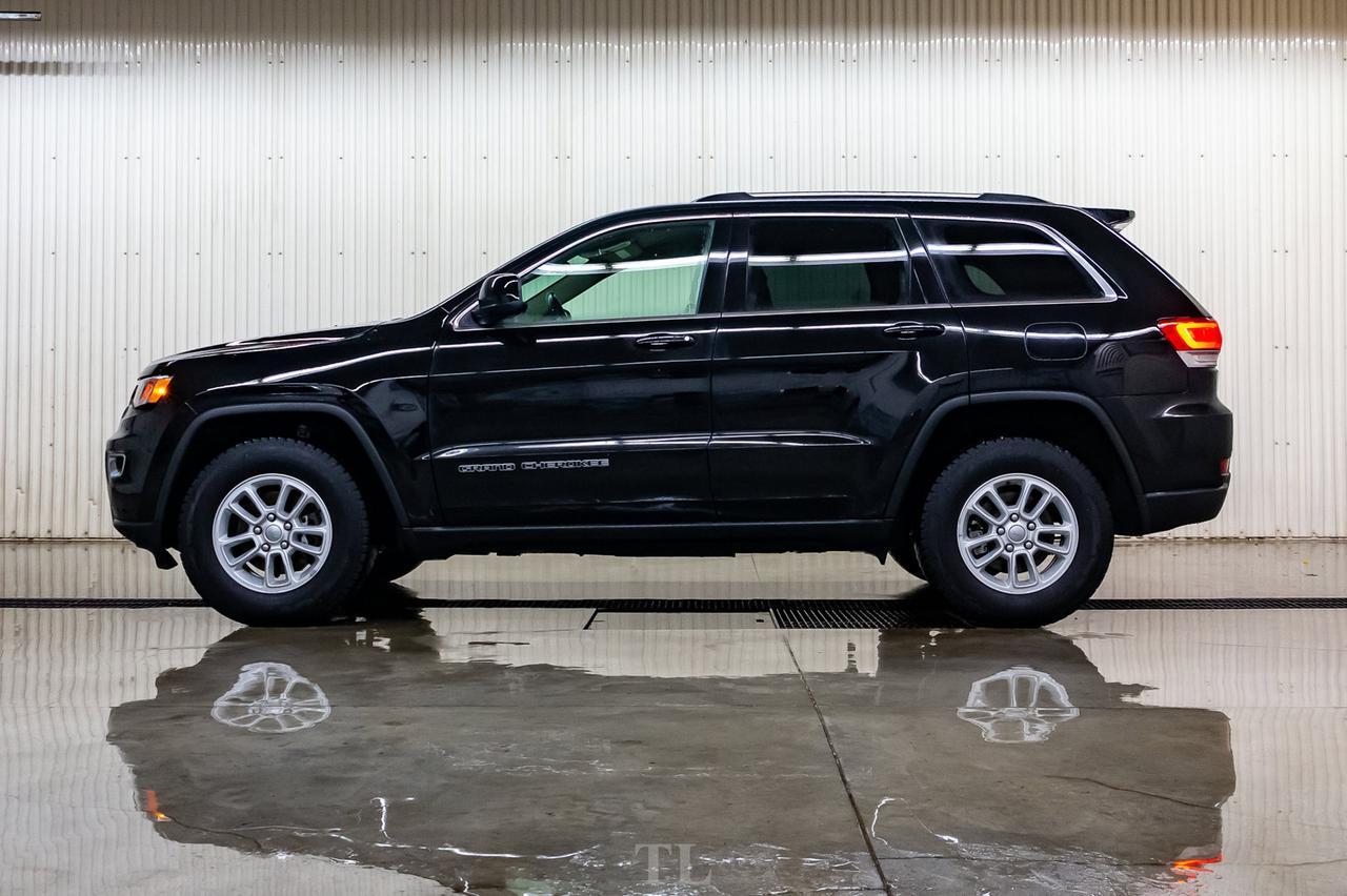 2018 Jeep Grand Cherokee 4x4 Laredo BCam Red Deer AB