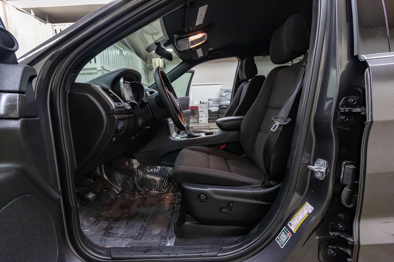 2018 Jeep Grand Cherokee 4x4 Laredo Red Deer AB