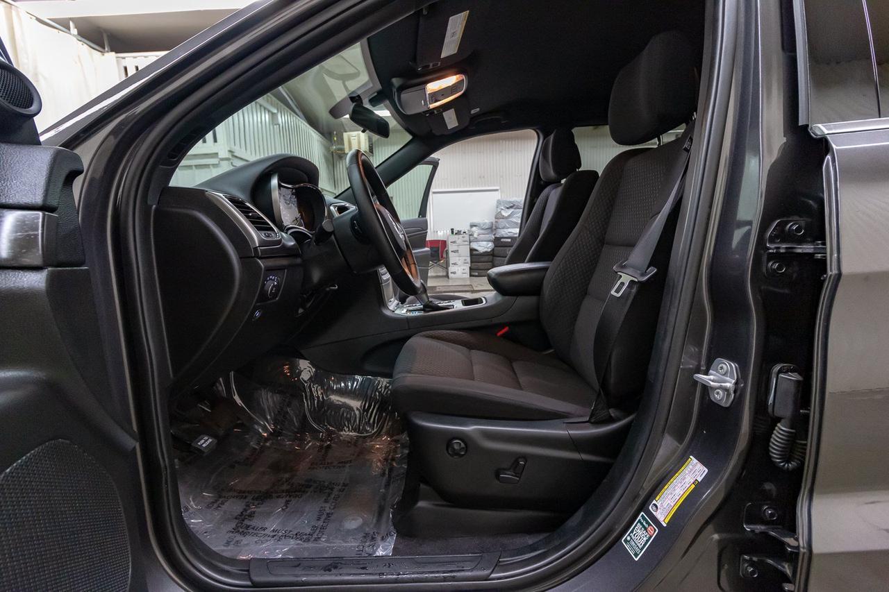 2018 Jeep Grand Cherokee 4x4 Laredo Red Deer AB