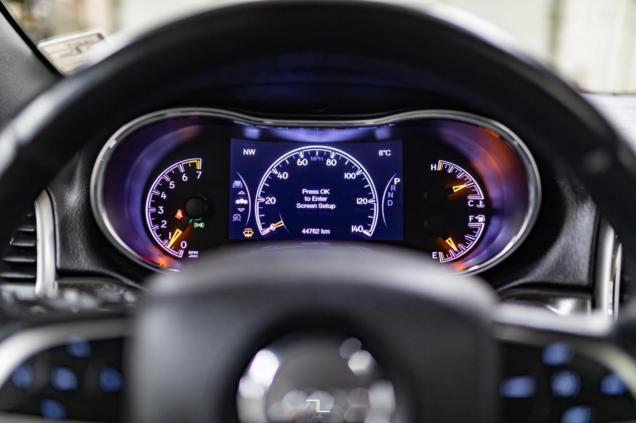 2018 Jeep Grand Cherokee 4x4 Laredo Roof BCam Red Deer AB