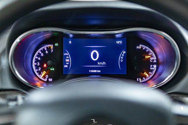 2018 Jeep Grand Cherokee 4x4 Limited Leather Nav BCam Red Deer AB