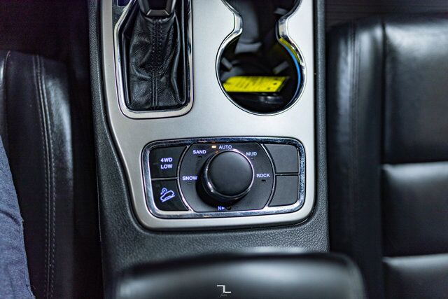 2018 Jeep Grand Cherokee 4x4 Limited Leather Nav BCam Red Deer AB