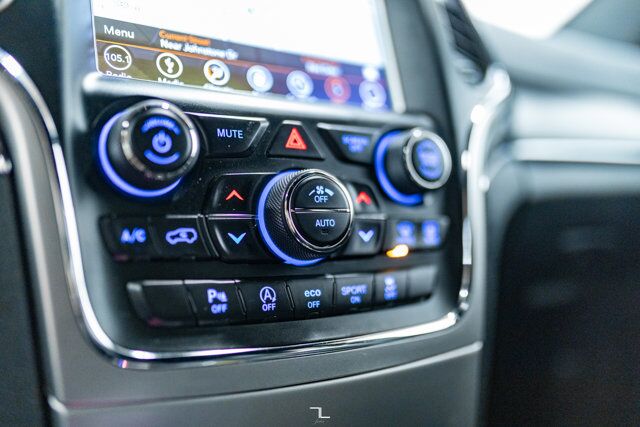 2018 Jeep Grand Cherokee 4x4 Limited Leather Nav BCam Red Deer AB