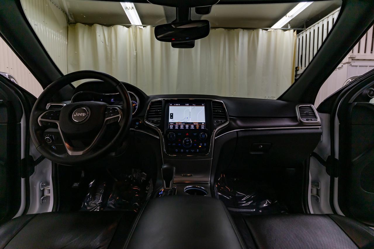 2018 Jeep Grand Cherokee 4x4 Limited Leather Roof Nav BCam Red Deer AB