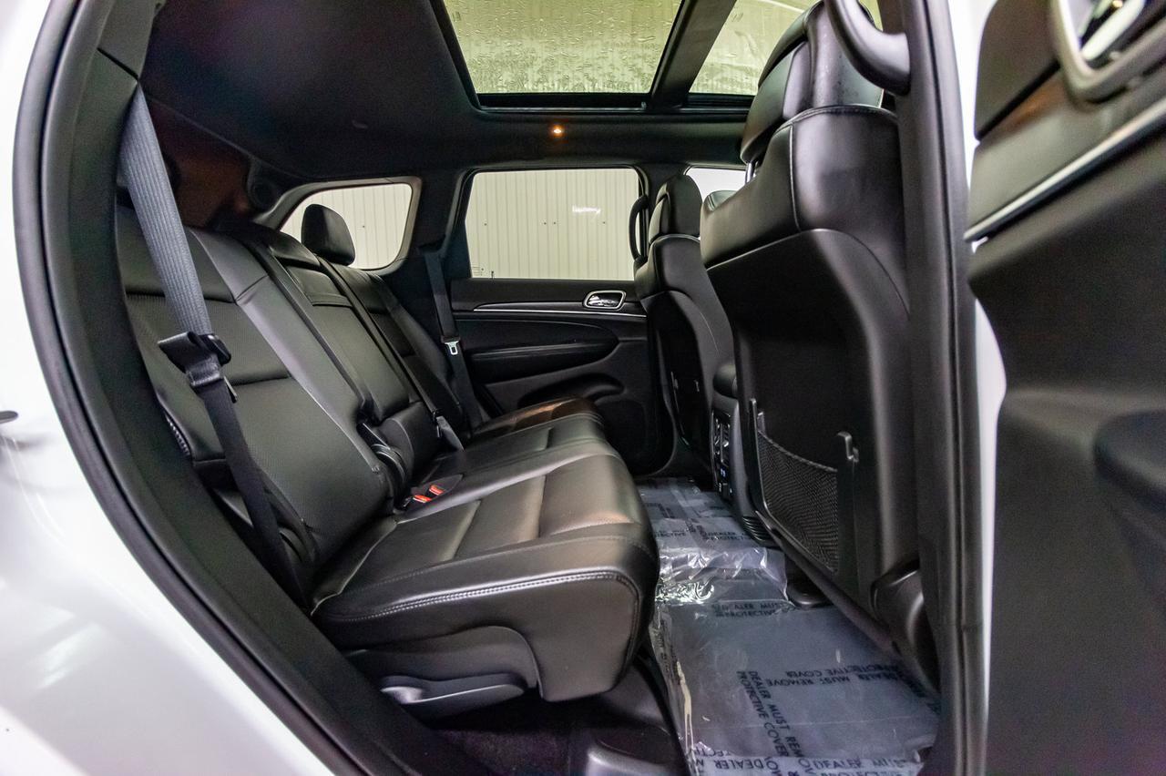 2018 Jeep Grand Cherokee 4x4 Limited Leather Roof Nav BCam Red Deer AB