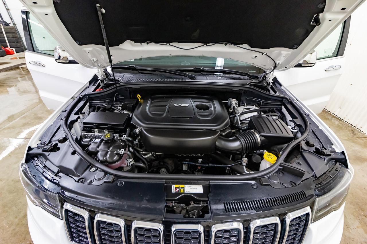 2018 Jeep Grand Cherokee 4x4 Limited Leather Roof Nav BCam Red Deer AB