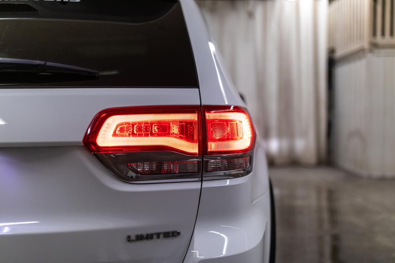 2018 Jeep Grand Cherokee 4x4 Limited Leather Roof Nav BCam Red Deer AB