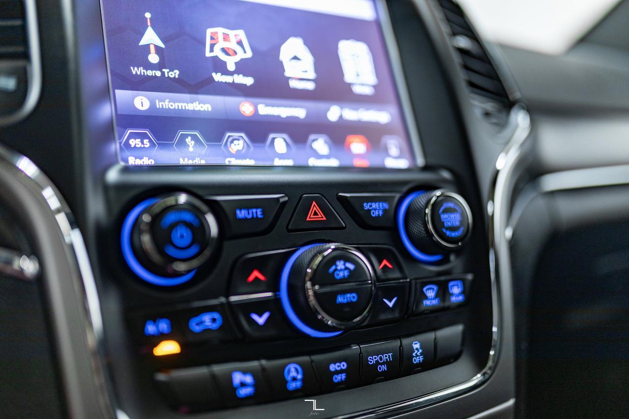 2018 Jeep Grand Cherokee 4x4 Limited Leather Roof Nav BCam Red Deer AB