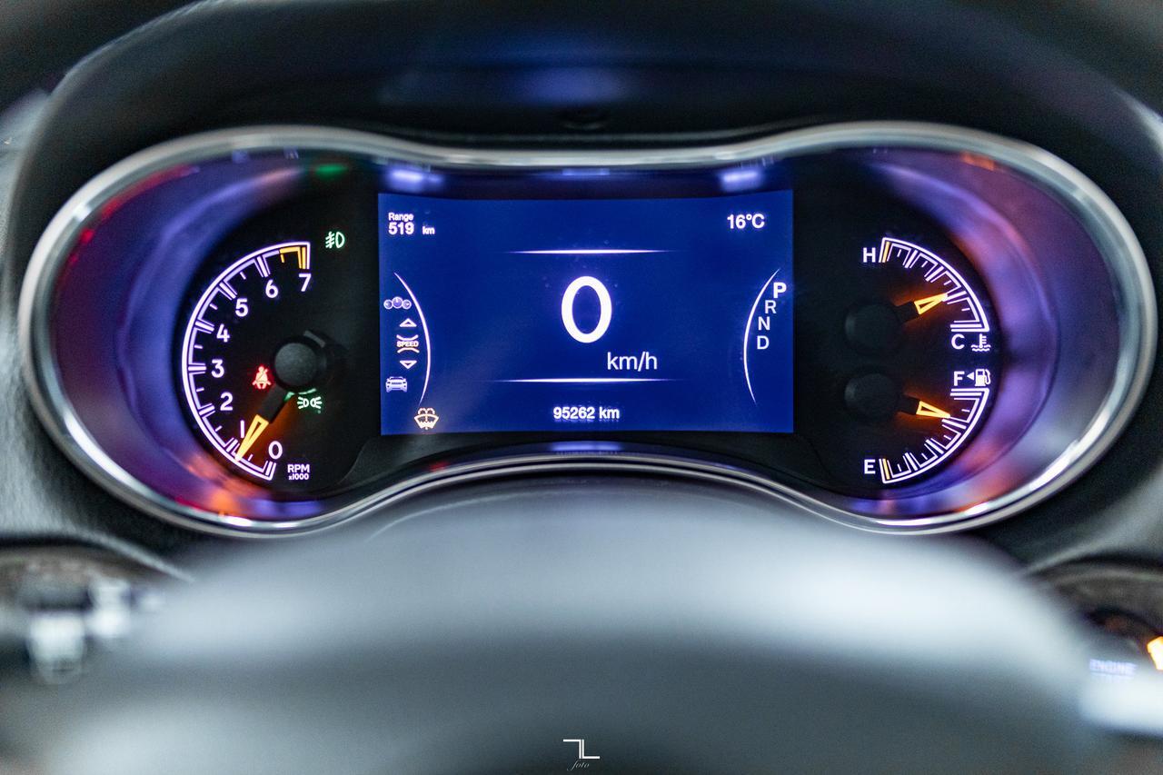 2018 Jeep Grand Cherokee 4x4 Limited Leather Roof Nav BCam Red Deer AB