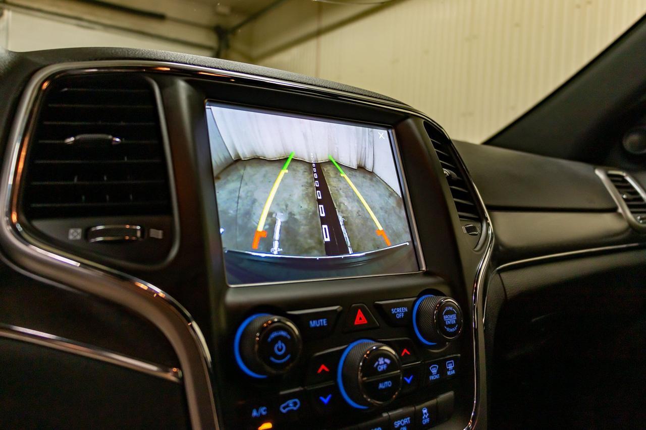 2018 Jeep Grand Cherokee 4x4 Limited Leather Roof Nav Red Deer AB