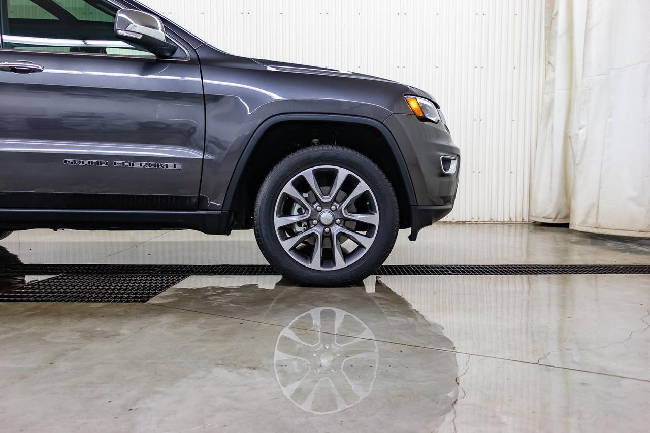 2018 Jeep Grand Cherokee 4x4 Limited Leather Roof Nav Red Deer AB