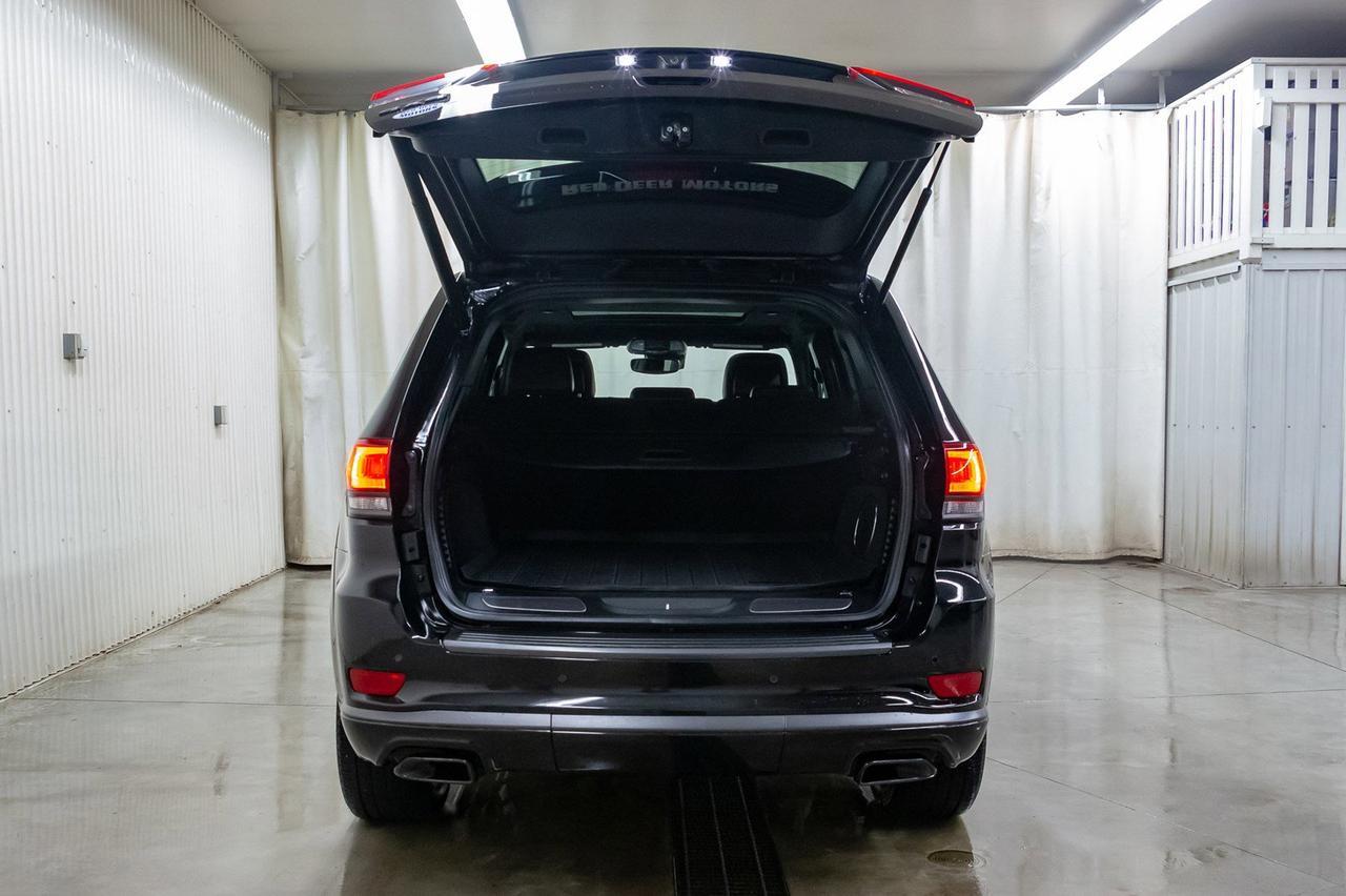 2018 Jeep Grand Cherokee 4x4 Overland High Altitude Leather Roof Nav Red Deer AB