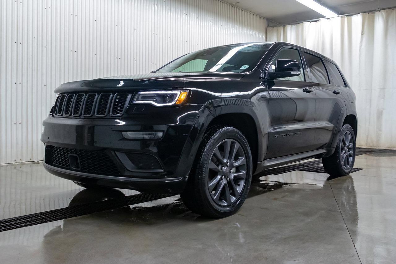 2018 Jeep Grand Cherokee 4x4 Overland High Altitude Leather Roof Nav Red Deer AB