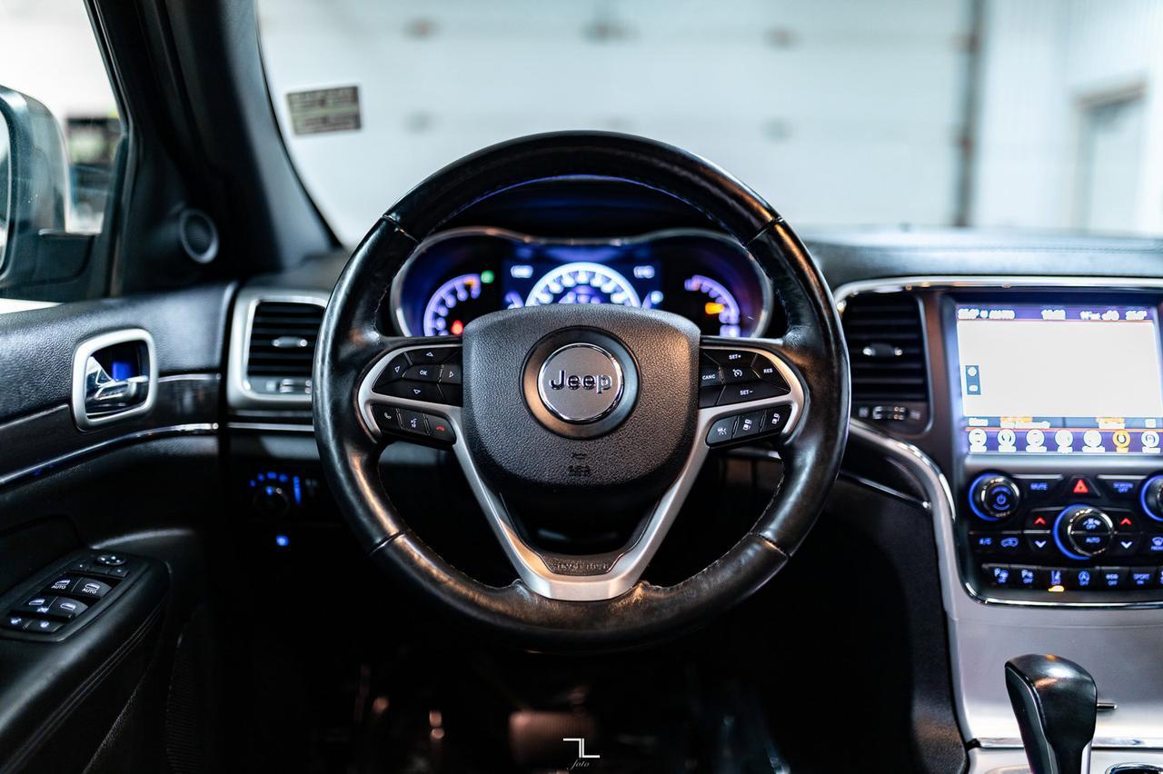 2018 Jeep Grand Cherokee 4x4 Sterling Edition Leather Roof Nav BCam Red Deer AB