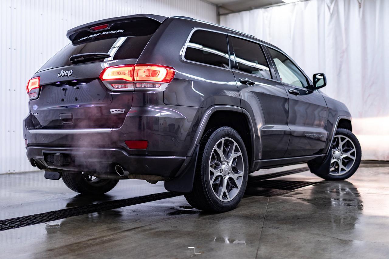 2018 Jeep Grand Cherokee 4x4 Sterling Edition Leather Roof Nav BCam Red Deer AB