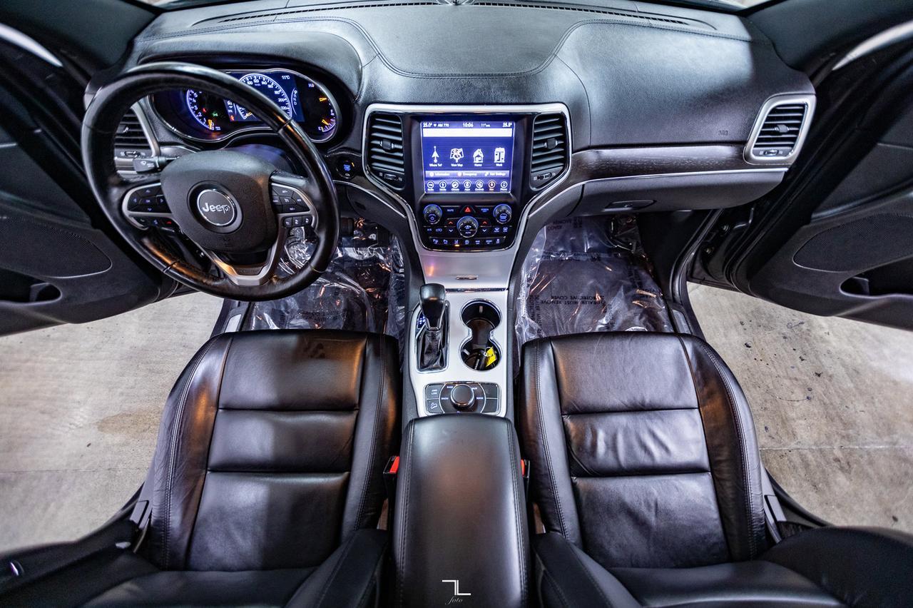 2018 Jeep Grand Cherokee 4x4 Sterling Edition Leather Roof Nav BCam Red Deer AB