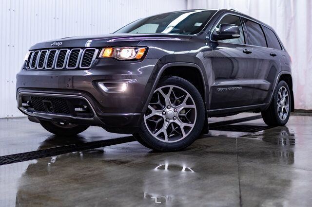 2018 Jeep Grand Cherokee 4x4 Sterling Edition Leather Roof Nav BCam Red Deer AB