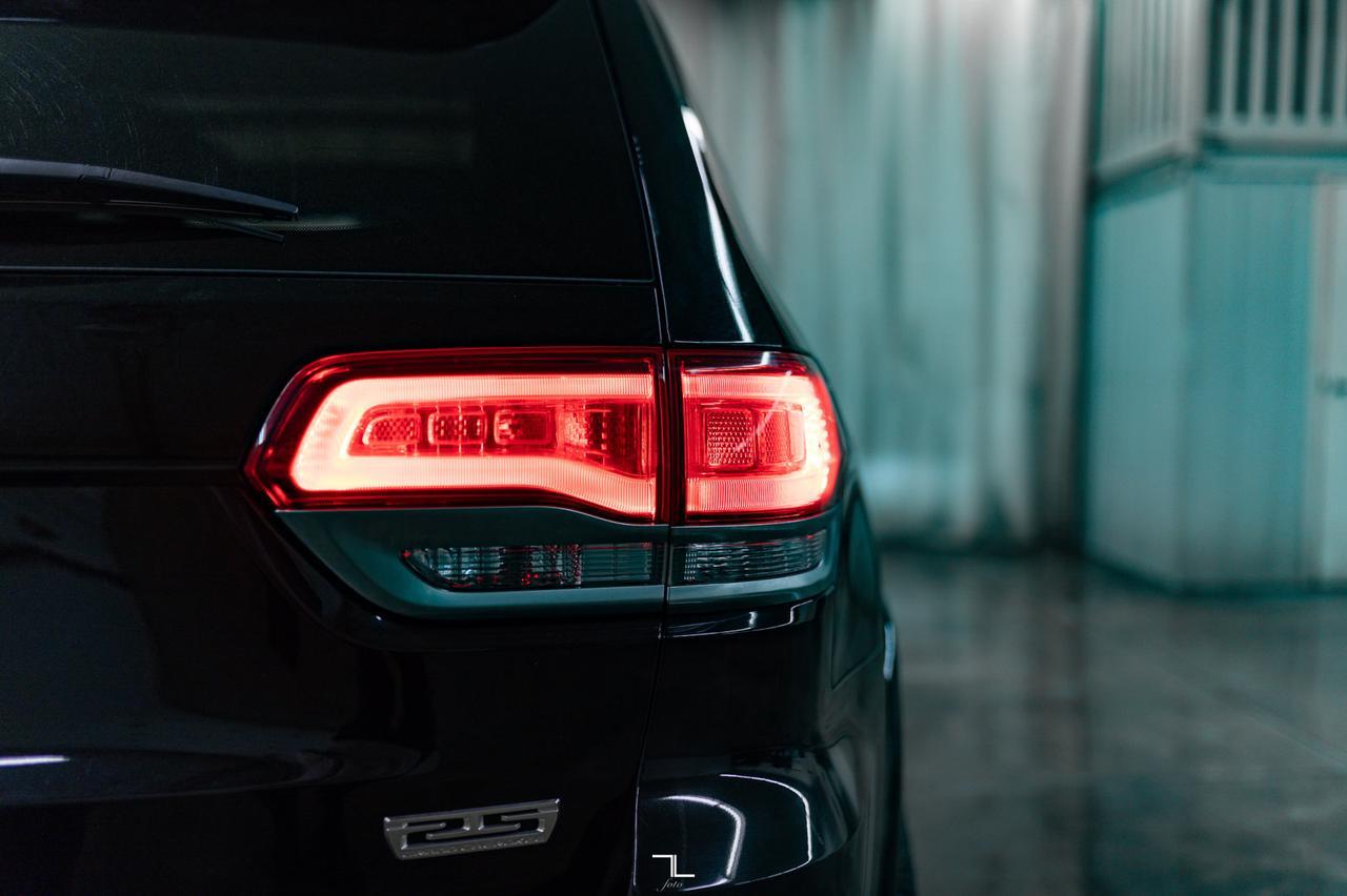 2018 Jeep Grand Cherokee 4x4 Sterlling Edition Leather Roof Nav BCam Red Deer AB