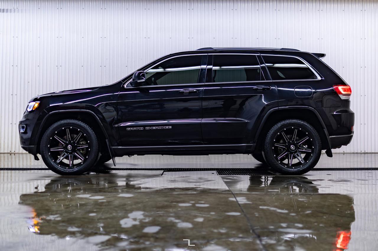 2018 Jeep Grand Cherokee 4x4 Sterlling Edition Leather Roof Nav BCam Red Deer AB