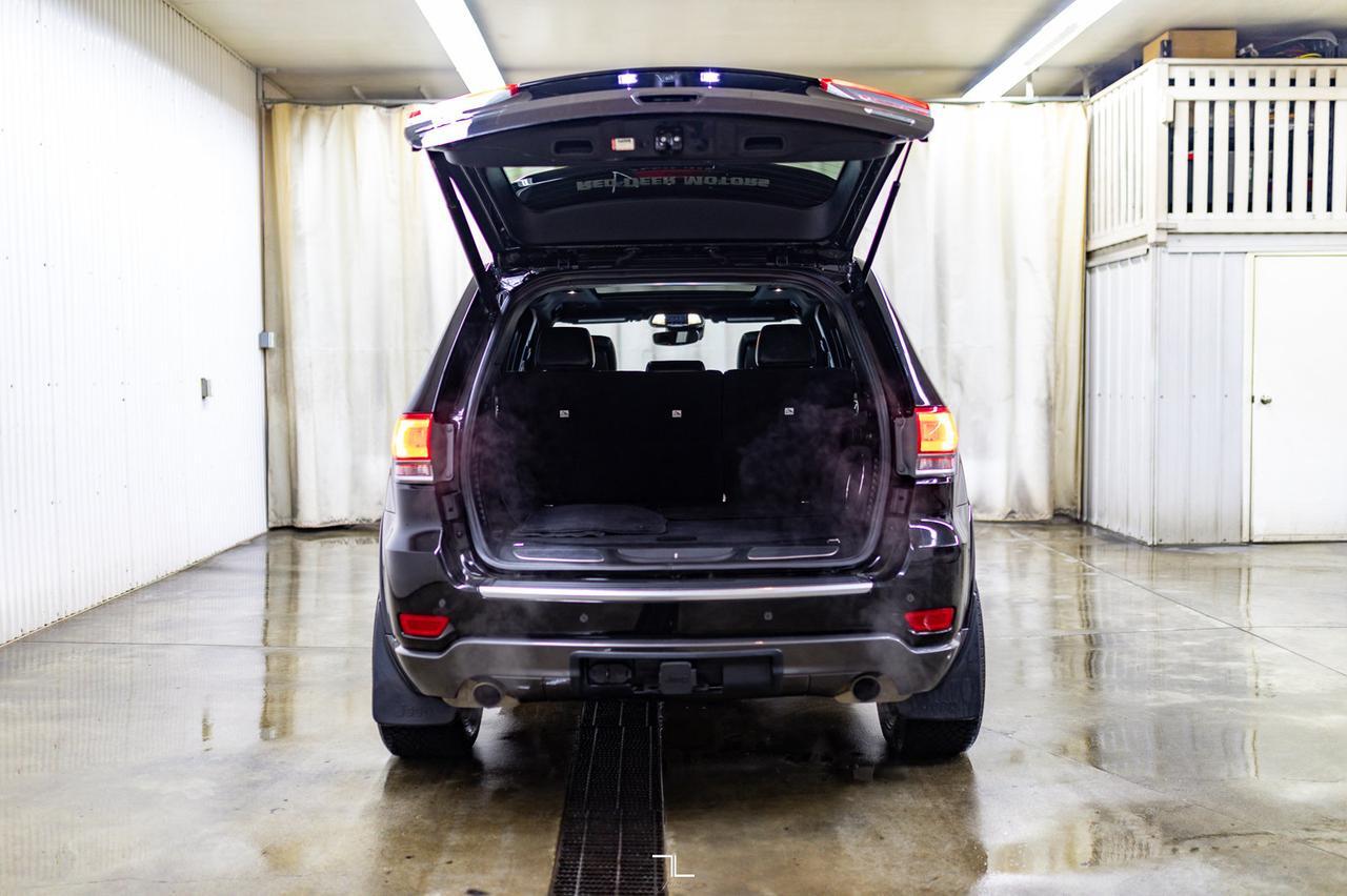 2018 Jeep Grand Cherokee 4x4 Sterlling Edition Leather Roof Nav BCam Red Deer AB