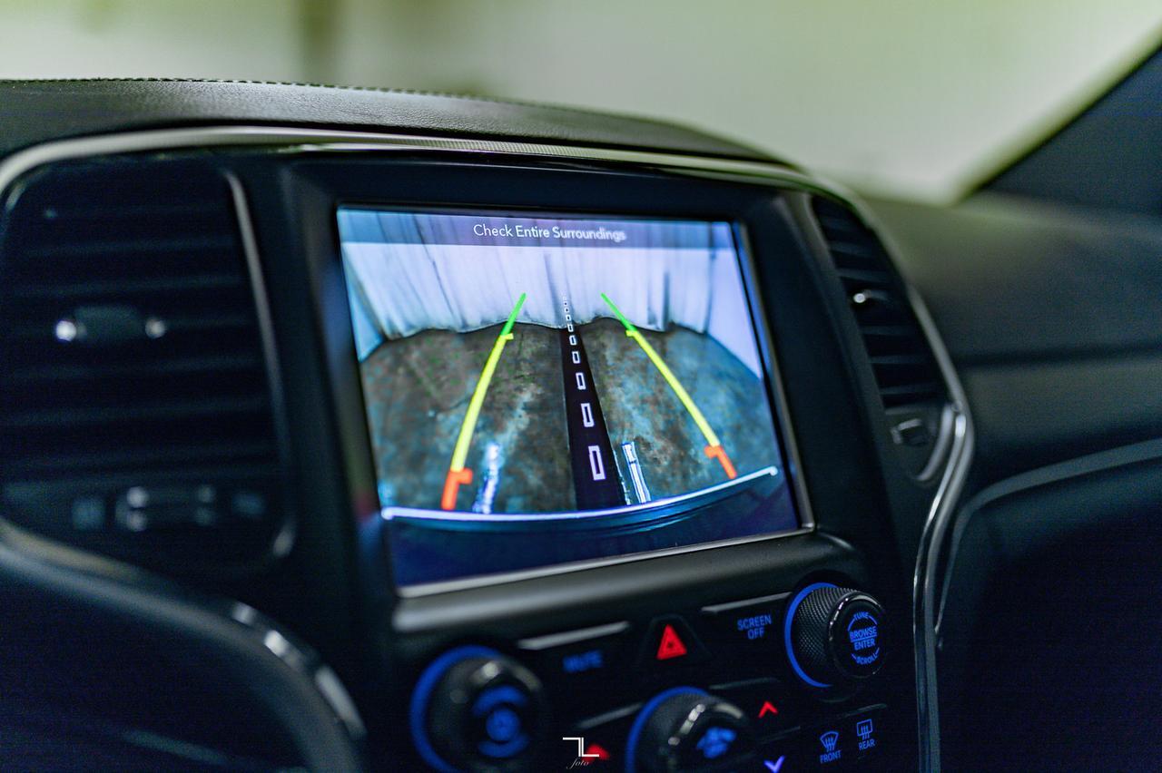 2018 Jeep Grand Cherokee 4x4 Sterlling Edition Leather Roof Nav BCam Red Deer AB