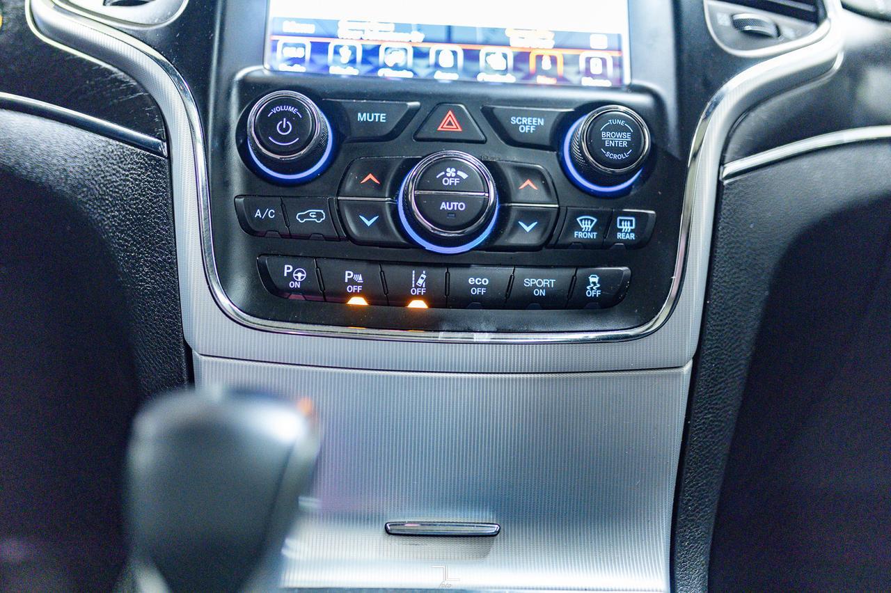 2018 Jeep Grand Cherokee 4x4 Sterlling Edition Leather Roof Nav BCam Red Deer AB