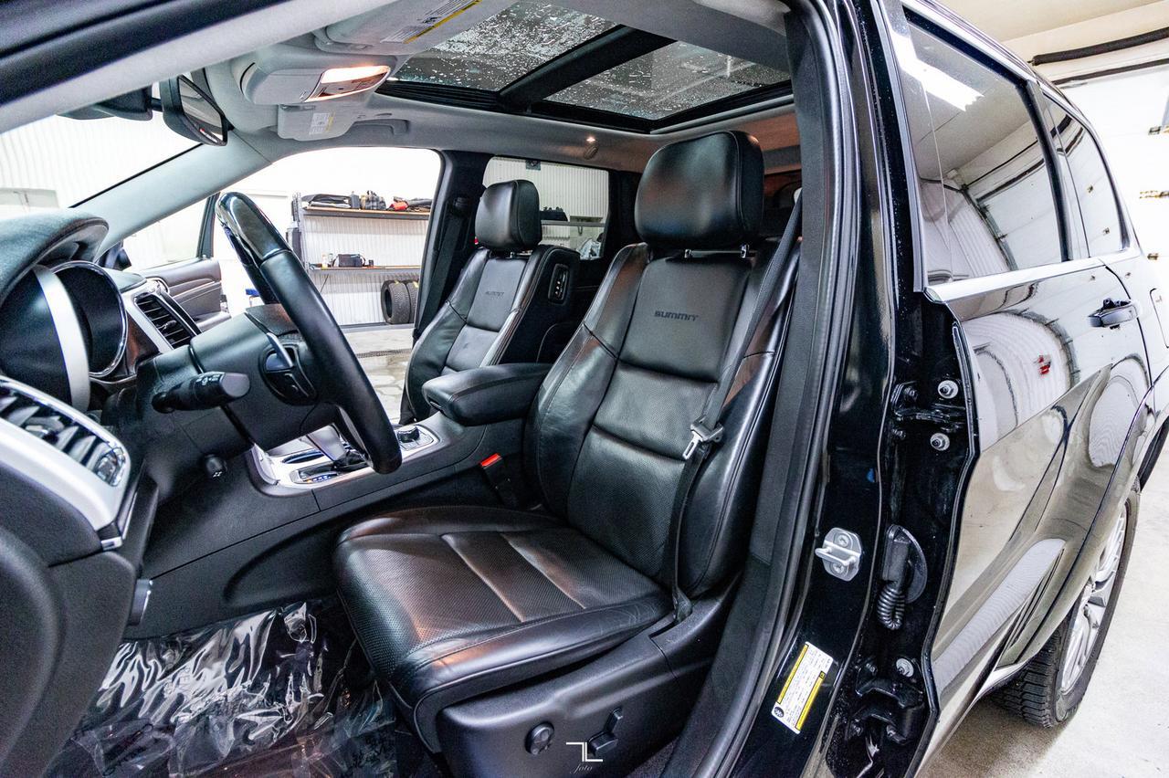 2018 Jeep Grand Cherokee 4x4 Summit Diesel Leather Roof Nav Red Deer AB